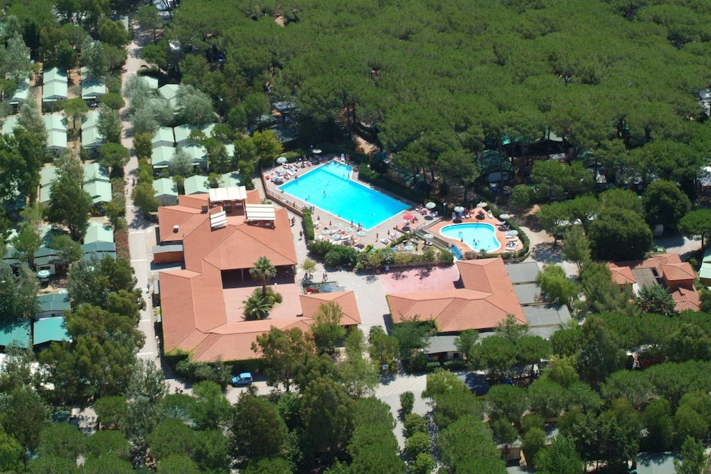 Camping Free Beach Marina Di Bibbona Kültér fotó
